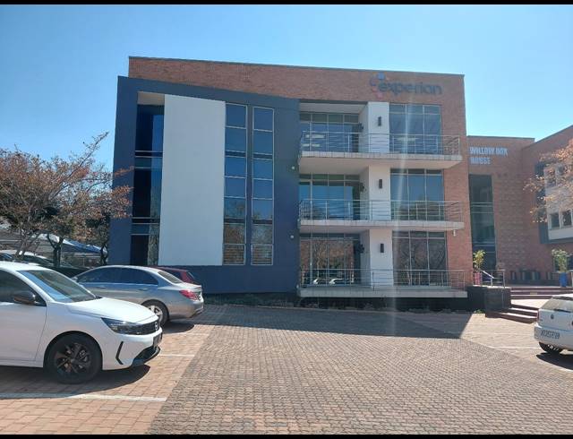 669M² OFFICE TO LET IN BRYANSTON
